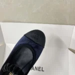 Chanel Femme Mary-Janes-Velours-Bleu Marine G46542