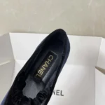 Chanel Femme Mary-Janes-Velours-Bleu Marine G46542