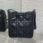 Bolso pequeño Dior D-Motion para mujer, piel de cordero macrocannage negra
