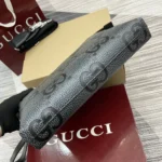 Gucci Unisex GG Jumbo Medium Crossbody Bag 696009AAEB91045