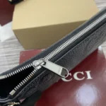 Gucci Unisex GG Jumbo Medium Crossbody Bag 696009AAEB91045