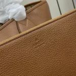 Gucci Women Gucci Totissima Large Reversible Tote Bag-Brown 839112AAFEQ