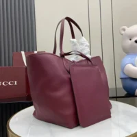 Gucci Women Totissima Large Reversible Tote Bag-Maroon ‎839112AAFEQ (1)