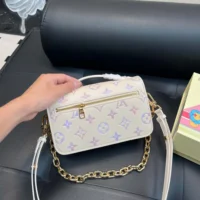 Louis Vuitton LV Pochette Métis East West Embossed Grained Cowhide Leather M25682 (1)