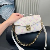 Louis Vuitton LV Pochette Métis East West Embossed Grained Cowhide Leather M25682 (1)