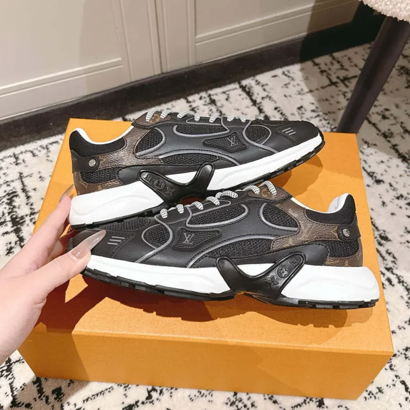 Louis Vuitton LV Unisex LV Olympia Sneaker-Black 1AHOFD