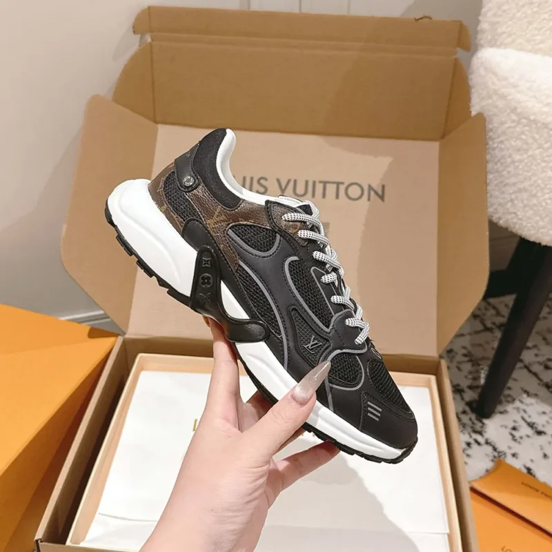 Louis Vuitton LV Unisex LV Olympia Sneaker-Black 1AHOFD