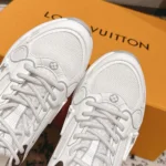 Louis Vuitton LV Unisex LV Olympia Sneaker-White 1AHOEX