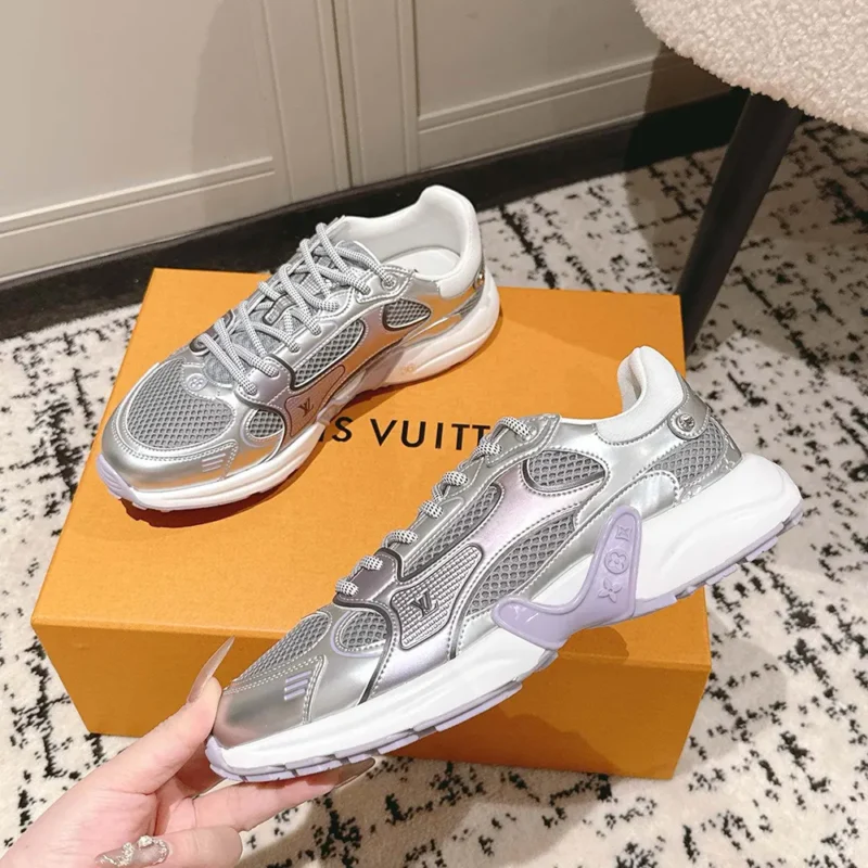 Louis Vuitton LV Unisex Olympia Sneaker-Purple 1AHOM6