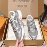 Louis Vuitton LV Unisex Olympia Sneaker-Purple 1AHOM6 (1)