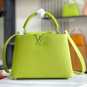 Louis Vuitton LV Dam Capucines BB Handväska Lime Taurillon Läder Skimrande