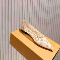 Louis Vuitton LV Women Gala Flat Ballerina-Nude Beige 1AIDQS (1)