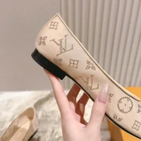 Louis Vuitton LV Women Gala Flat Ballerina-Nude Beige 1AIDQS (1)