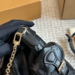 Louis Vuitton LV Women Odyssée in Calfskin Leather M25554