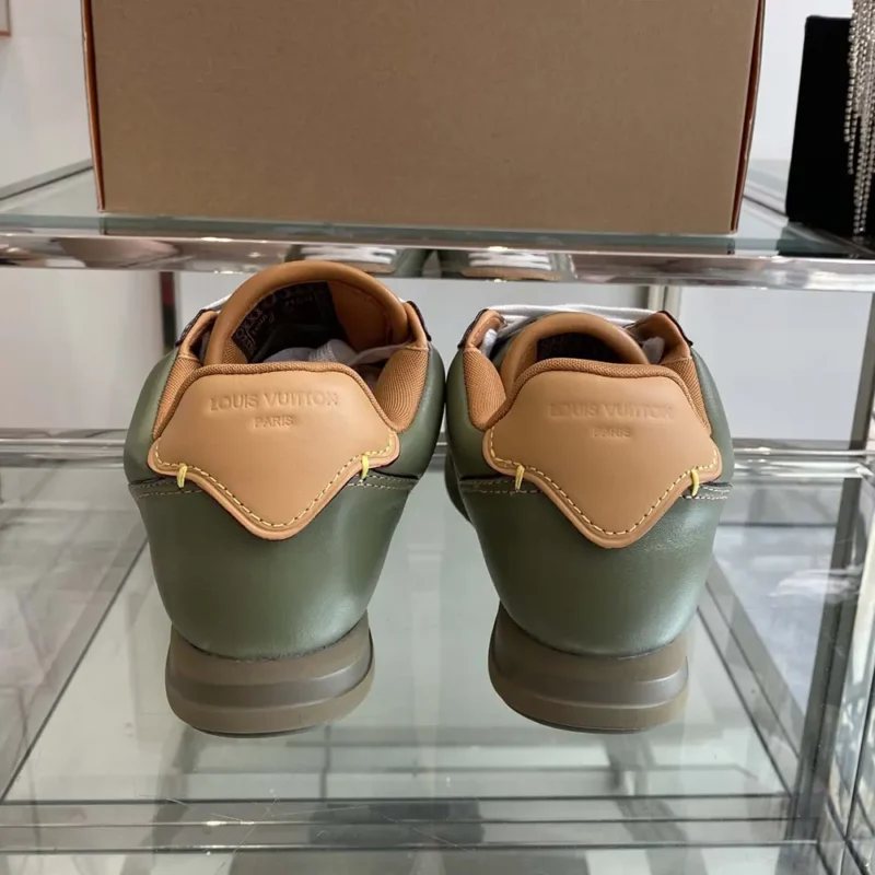 Louis Vuitton Unisex LV BUTTERSOFT Sneaker-Khaki Green 1AIKHL