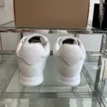 Louis Vuitton Unisex LV BUTTERSOFT Sneaker-White 1AIKDJ