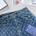 Louis Vuitton Women Monogram Flared Jeans in Washed Denim - Bild 6