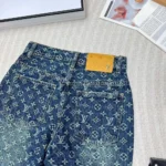Louis Vuitton Women Monogram Flared Jeans in Washed Denim - Bild 8