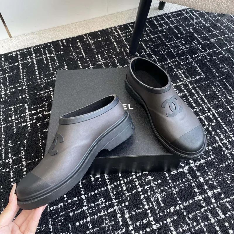 Chanel Women Caoutchouk CC High Rain Boots-Black