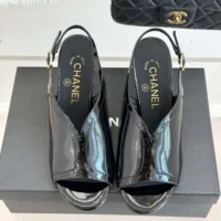 Chanel Women Sandals Shiny Crumpled Calfskin Calfskin-Black (1)
