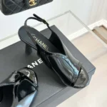 Chanel Women Sandals Shiny Crumpled Calfskin Calfskin-Black