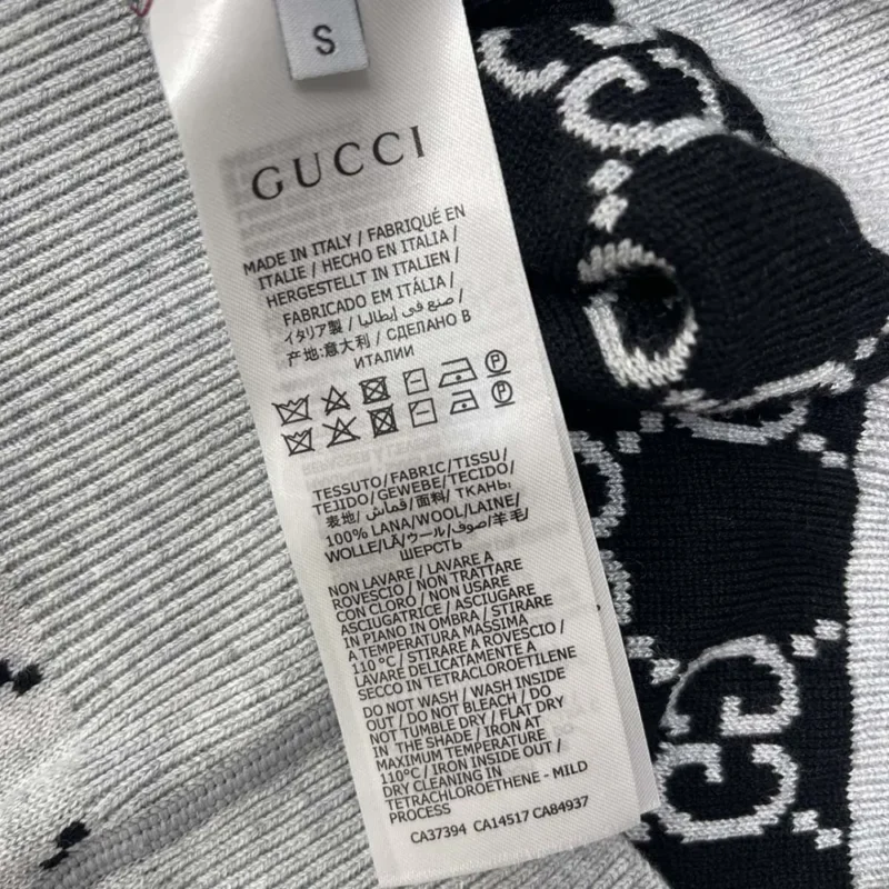 Gucci Men Reversible GG Wool Jacquard Top-Grey 798159XKD8T1045