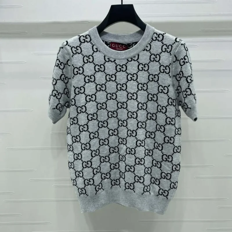 Gucci Men Reversible GG Wool Jacquard Top-Grey 798159XKD8T1045