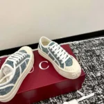 Gucci Unisex Chunky Sneaker-Light Blue ‎831825FAD7P4642