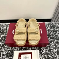 Gucci Unisex Sandal with Double G-Beige 835086FAEQ2 (1)