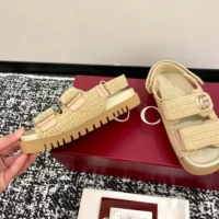 Gucci Unisex Sandal with Double G-Beige 835086FAEQ2 (1)