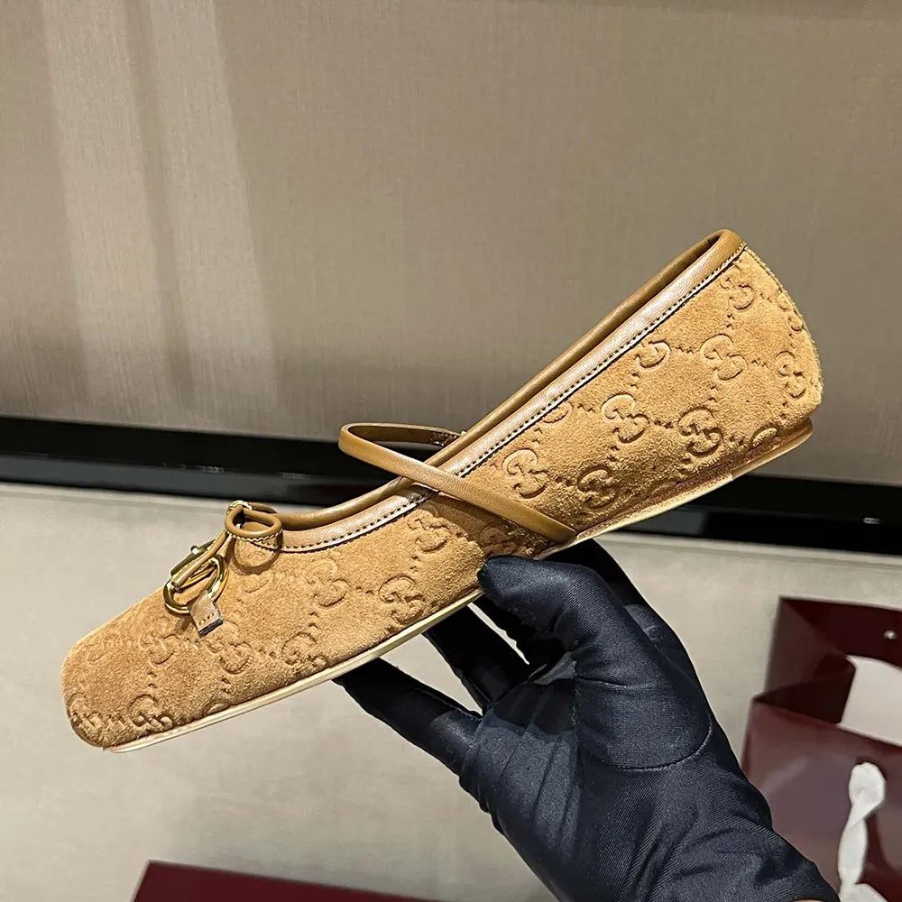 Gucci Women Gucci Horsebit Ballet Flat 814413AAEEN (6) https://www.lulux.ru/wp-content/uploads/2025/09/Gucci-Women-Gucci-Horsebit-Ballet-Flat-814413AAEEN-4.webp