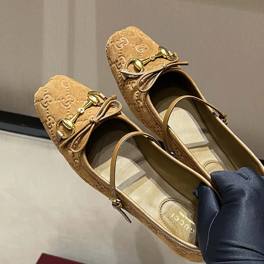 Gucci Women Gucci Horsebit Ballet Flat 814413AAEEN (7) https://www.lulux.ru/wp-content/uploads/2025/09/Gucci-Women-Gucci-Horsebit-Ballet-Flat-814413AAEEN-4.webp