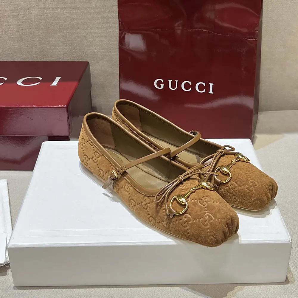 Gucci Women Gucci Horsebit Ballet Flat 814413AAEEN (9) Gucci Women Gucci Horsebit Ballet Flat 814413AAEEN