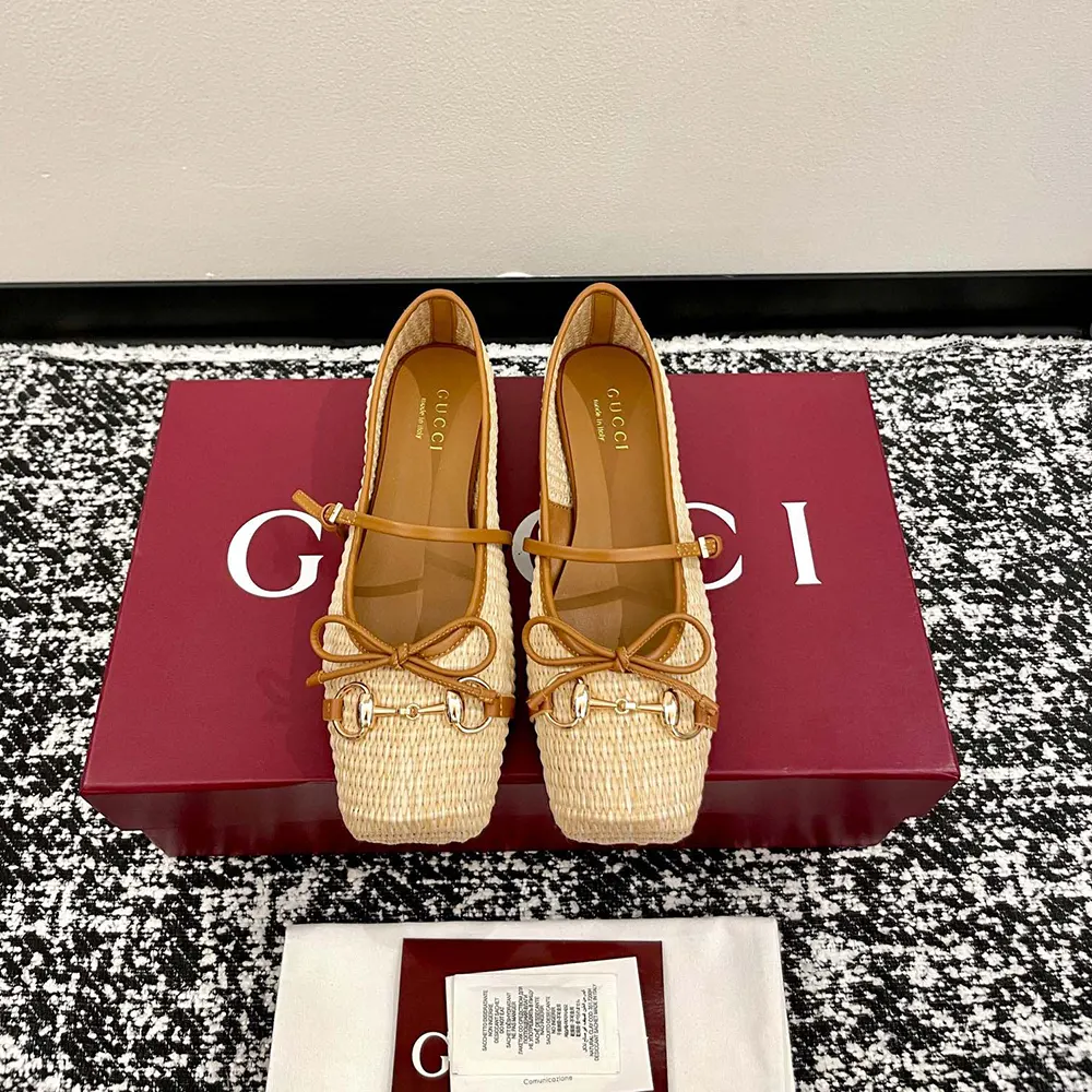 Gucci Women Gucci Horsebit Ballet Flat 832427FAEMZ (2) Gucci Women Gucci Horsebit Ballet Flat 832427FAEMZ