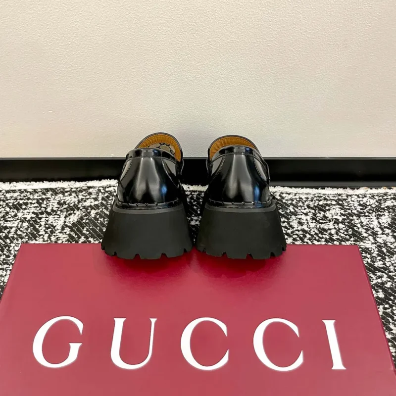 Gucci Women Loafer with Horsebit-Black 764211DS800