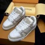 Louis Vuitton LV Unisex LV Trainer Sneaker-Beige 1AIKMH