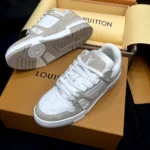 Louis Vuitton LV Unisex LV Trainer Sneaker-Beige 1AIKMH