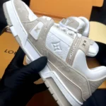 Louis Vuitton LV Unisex LV Trainer Sneaker-Beige 1AIKMH