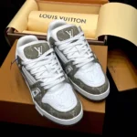 Louis Vuitton LV Unisex LV Trainer Sneaker-Green 1AIKN1