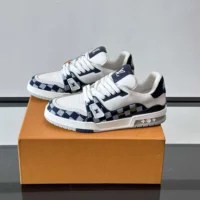 Louis Vuitton LV Unisex LV Trainer Sneaker-White 1AIKQQ (1)
