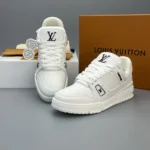 Louis Vuitton LV Unisex LV Trainer Sneaker-White 1AIKR9