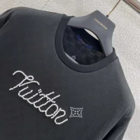 Louis Vuitton Men Signature Embellished T-Shirt 1AIMLZ (1)