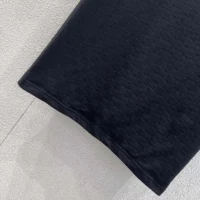 Louis Vuitton Men Signature Embellished T-Shirt 1AIMLZ (1)