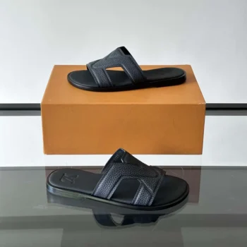 Louis Vuitton Unisex LV Oasis Mule-Black 1ADGB0