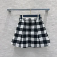 Louis Vuitton Women Check Flared Skirt 1AIQP1 (1)