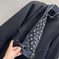 Louis Vuitton Women Double Face Clip Front Coat 1AIPNO (1)