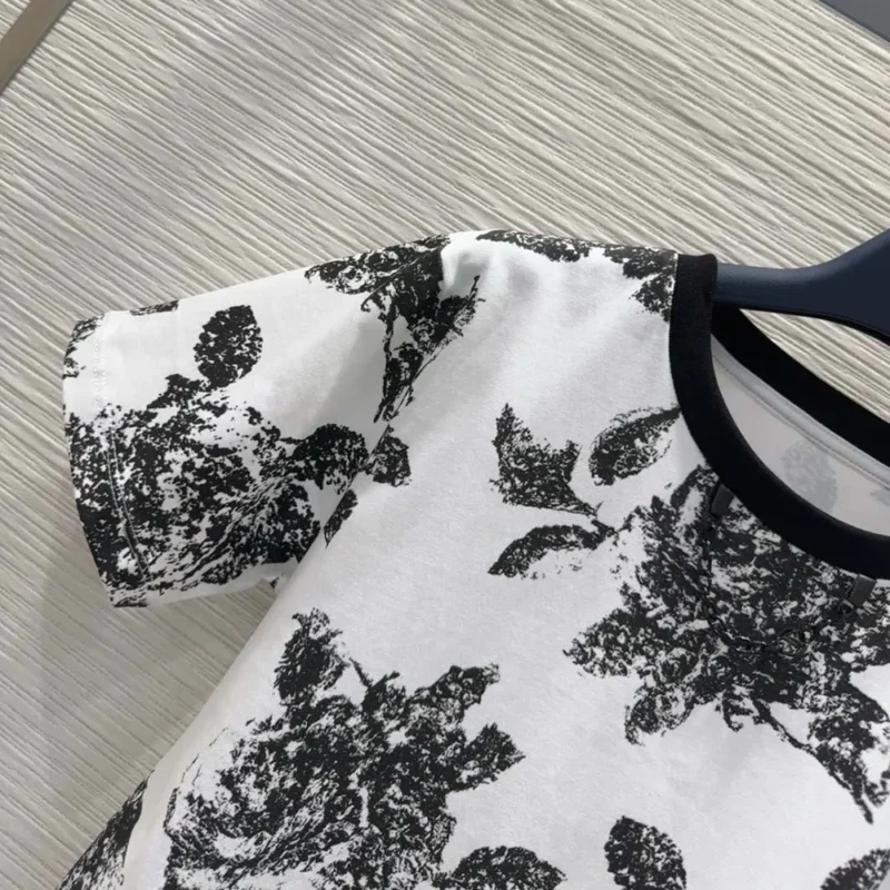 Louis Vuitton Women Floral Knotted T-Shirt Dress 1AIAKV