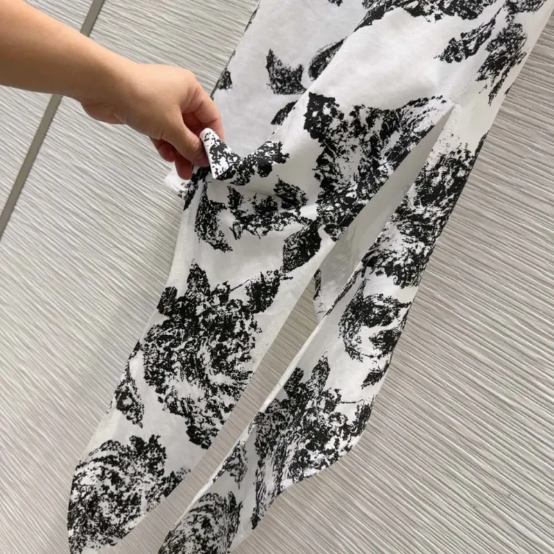 Louis Vuitton Women Floral Knotted T-Shirt Dress 1AIAKV