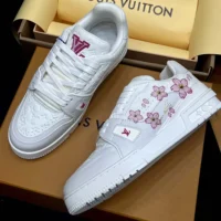 Louis Vuitton Women LV x TM LV Trainer Sneaker-White 1AGZEJ (1)