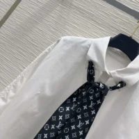 Louis Vuitton Women Monogram Scarf Shirt 1AIQN9 (1)